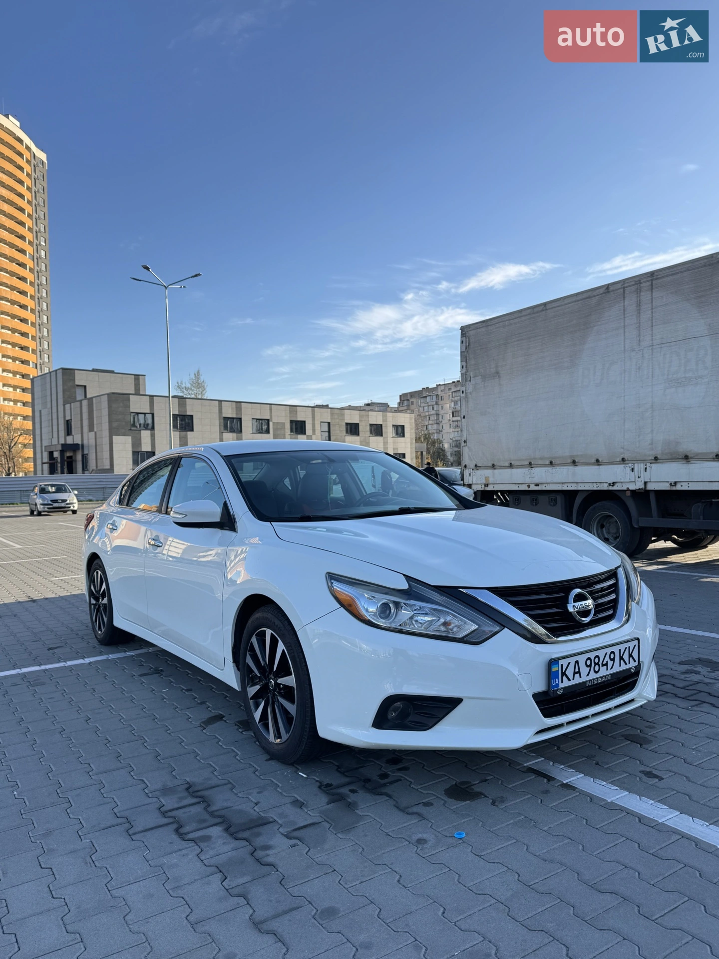2017 Nissan Altima - мініатюра 3