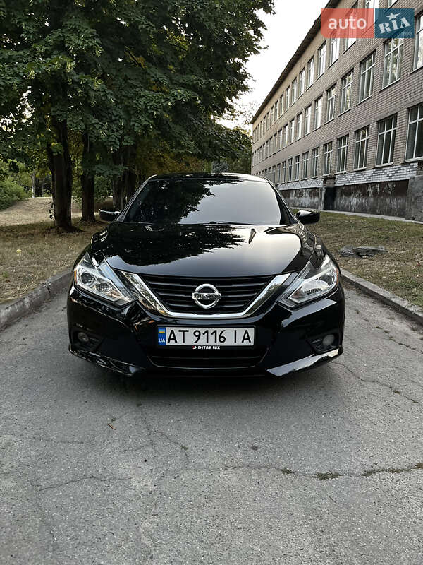 Седан Nissan Altima 2017 в Киеве фото 4 Седан Nissan Altima 2017 в Киеве