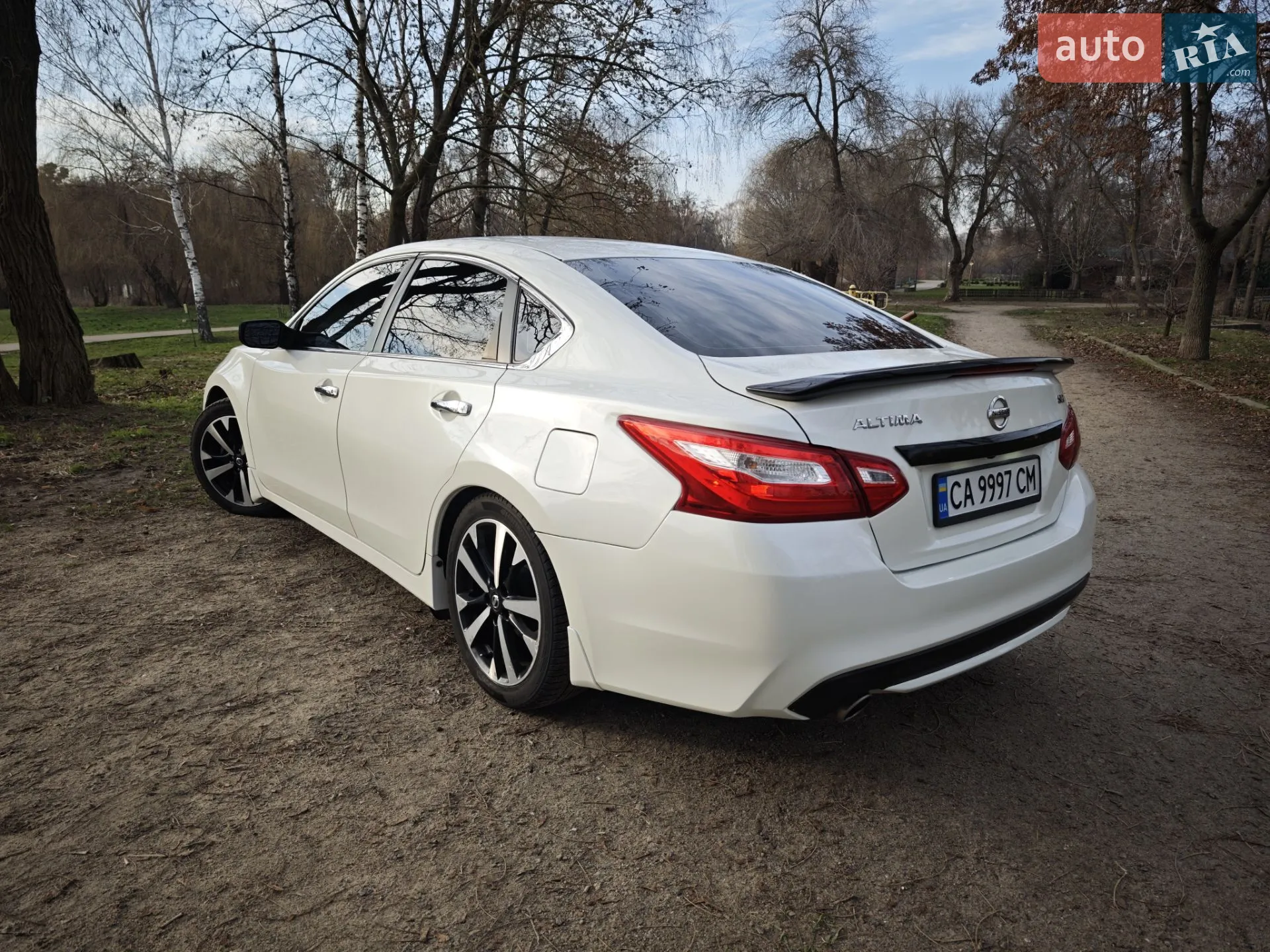 2017 Nissan Altima - мініатюра 12