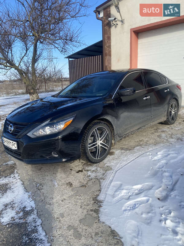 Седан Nissan Altima 2018 в Одессе фото 10 Седан Nissan Altima 2018 в Одессе