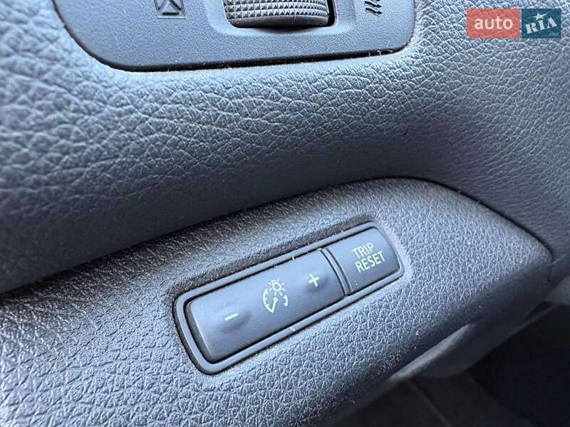 Седан Nissan Altima 2015 в Миколаєві