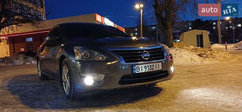 Седан Nissan Altima 2015 в Харькове