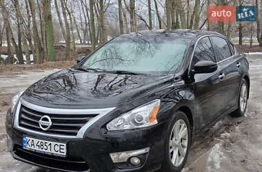 Седан Nissan Altima 2013 в Черкассах