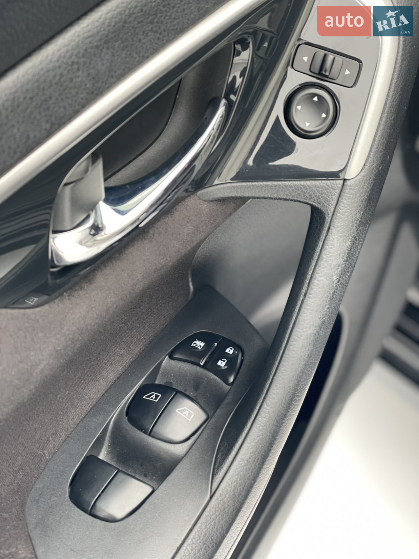 2012 Nissan Altima - мініатюра 13
