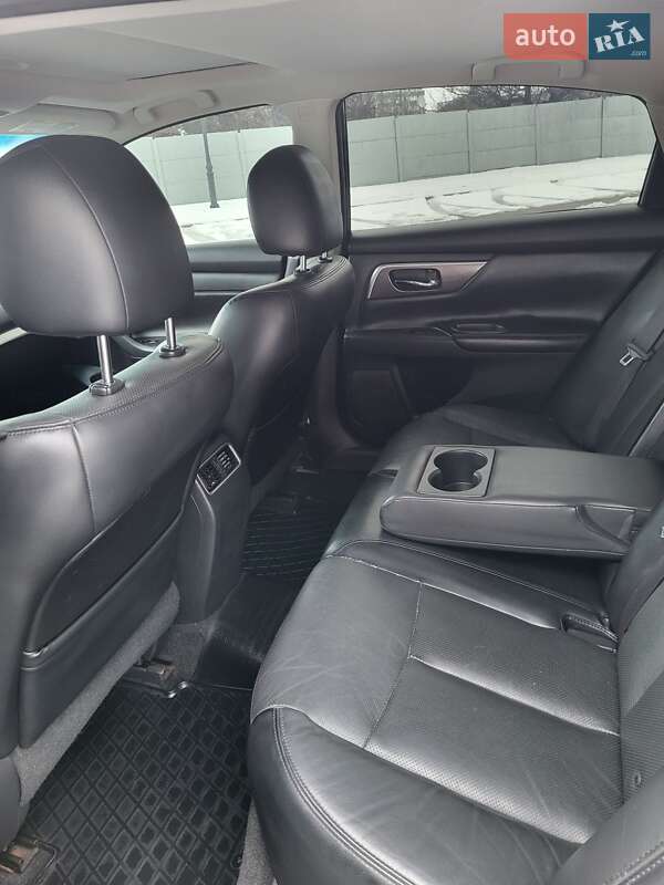 Седан Nissan Altima 2013 в Черкассах фото 32 Седан Nissan Altima 2013 в Черкассах