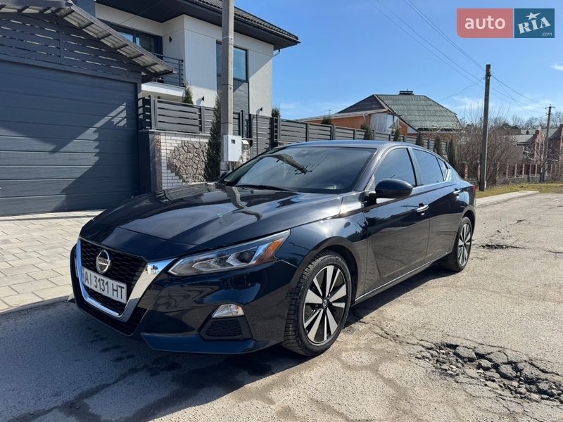 Седан Nissan Altima 2022 в Белой Церкви