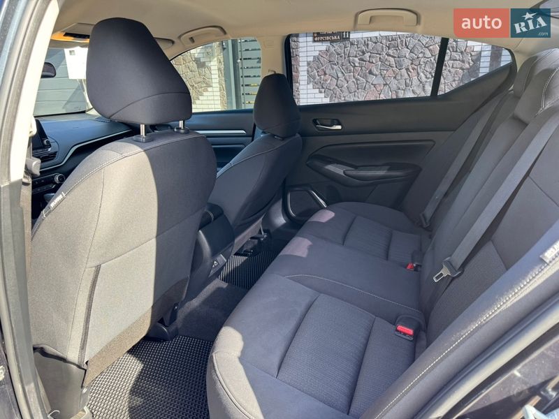 Седан Nissan Altima 2022 в Белой Церкви