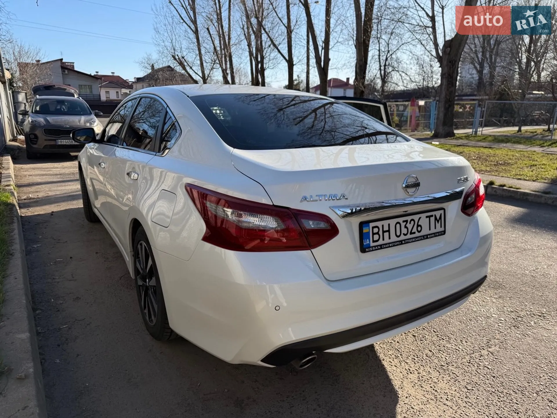 2017 Nissan Altima - мініатюра 5