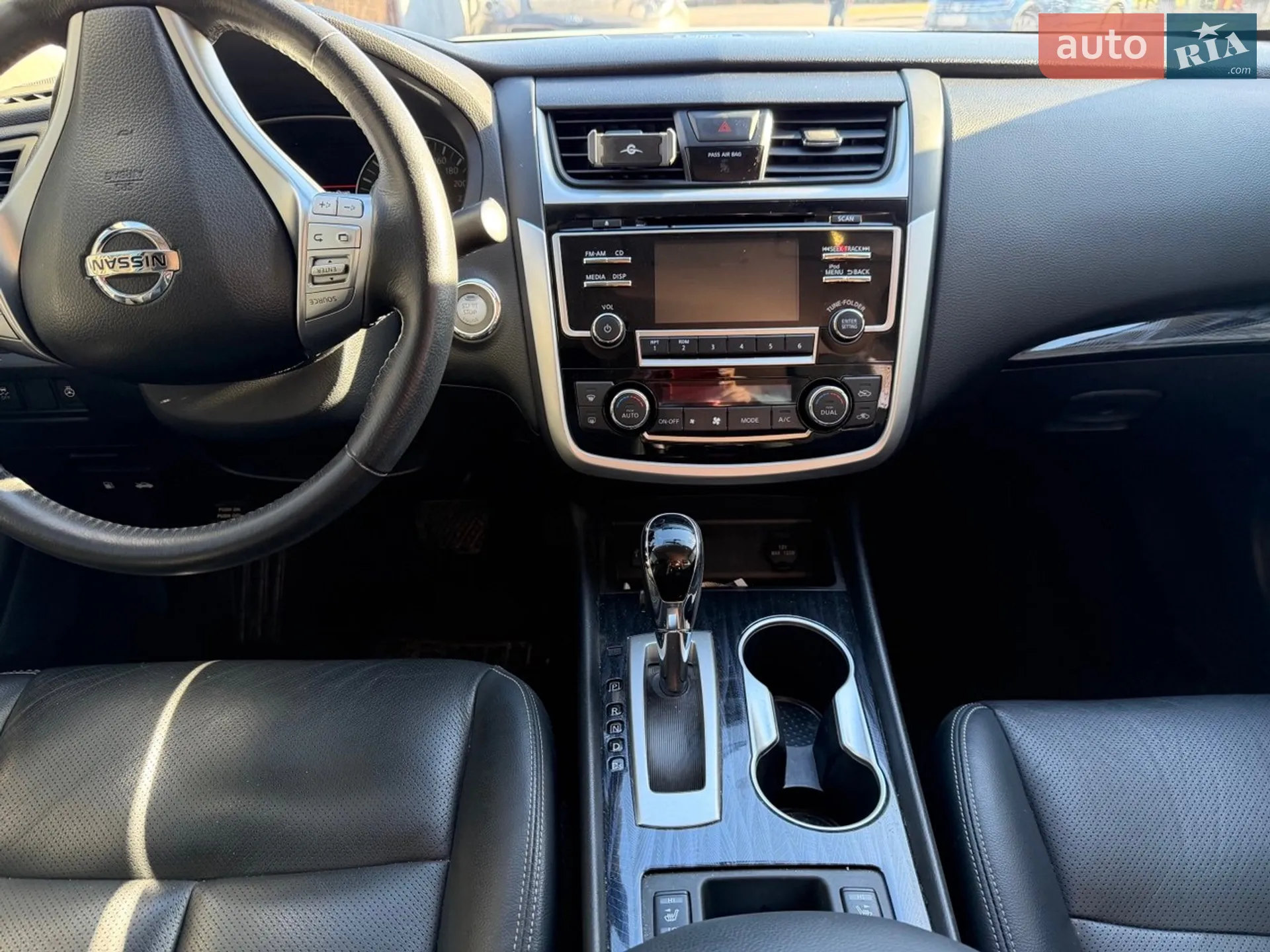 2017 Nissan Altima - мініатюра 14