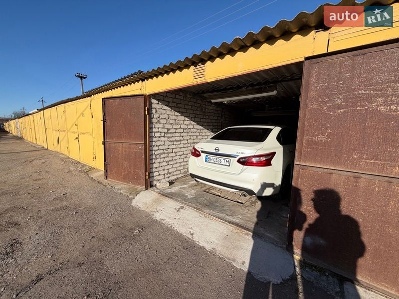 Седан Nissan Altima 2017 в Одессе