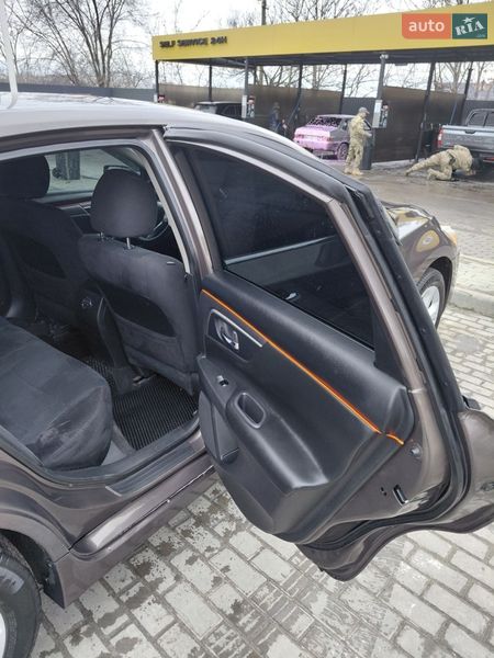 Седан Nissan Altima 2015 в Дніпрі