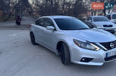 Седан Nissan Altima 2016 в Белой Церкви