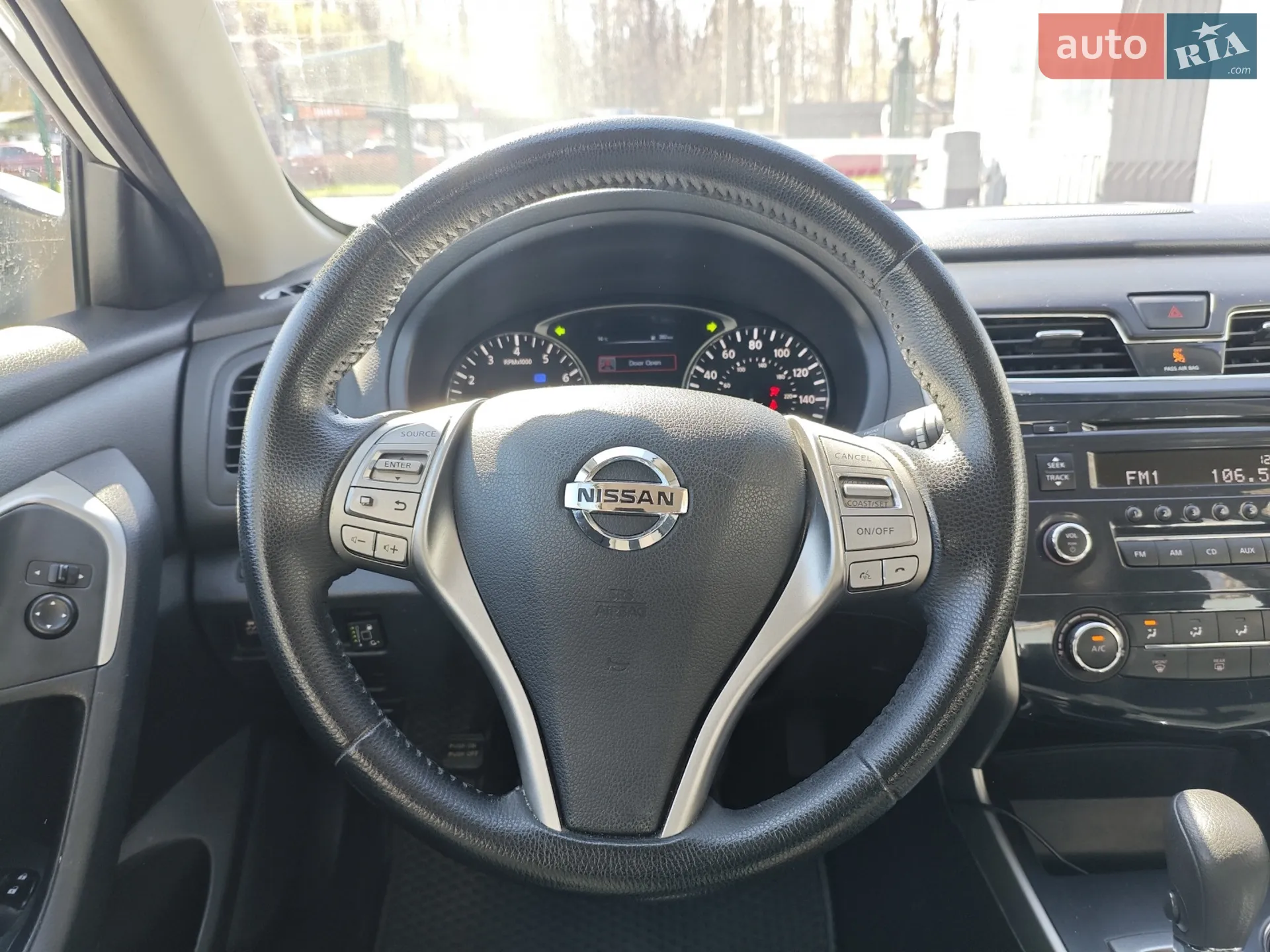 2015 Nissan Altima - мініатюра 23