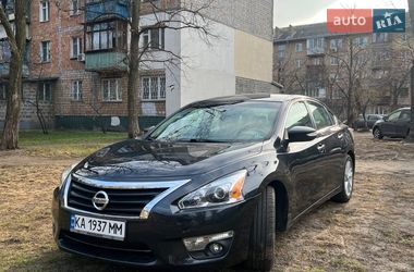 Седан Nissan Altima 2013 в Києві