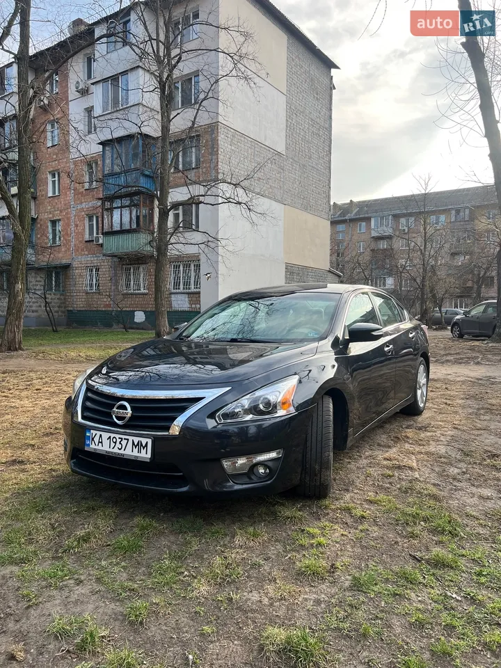 2014 Nissan Altima - мініатюра 21