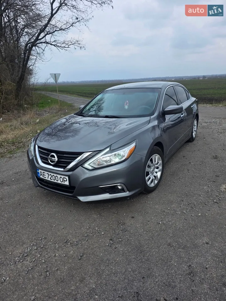 2015 Nissan Altima - мініатюра 61