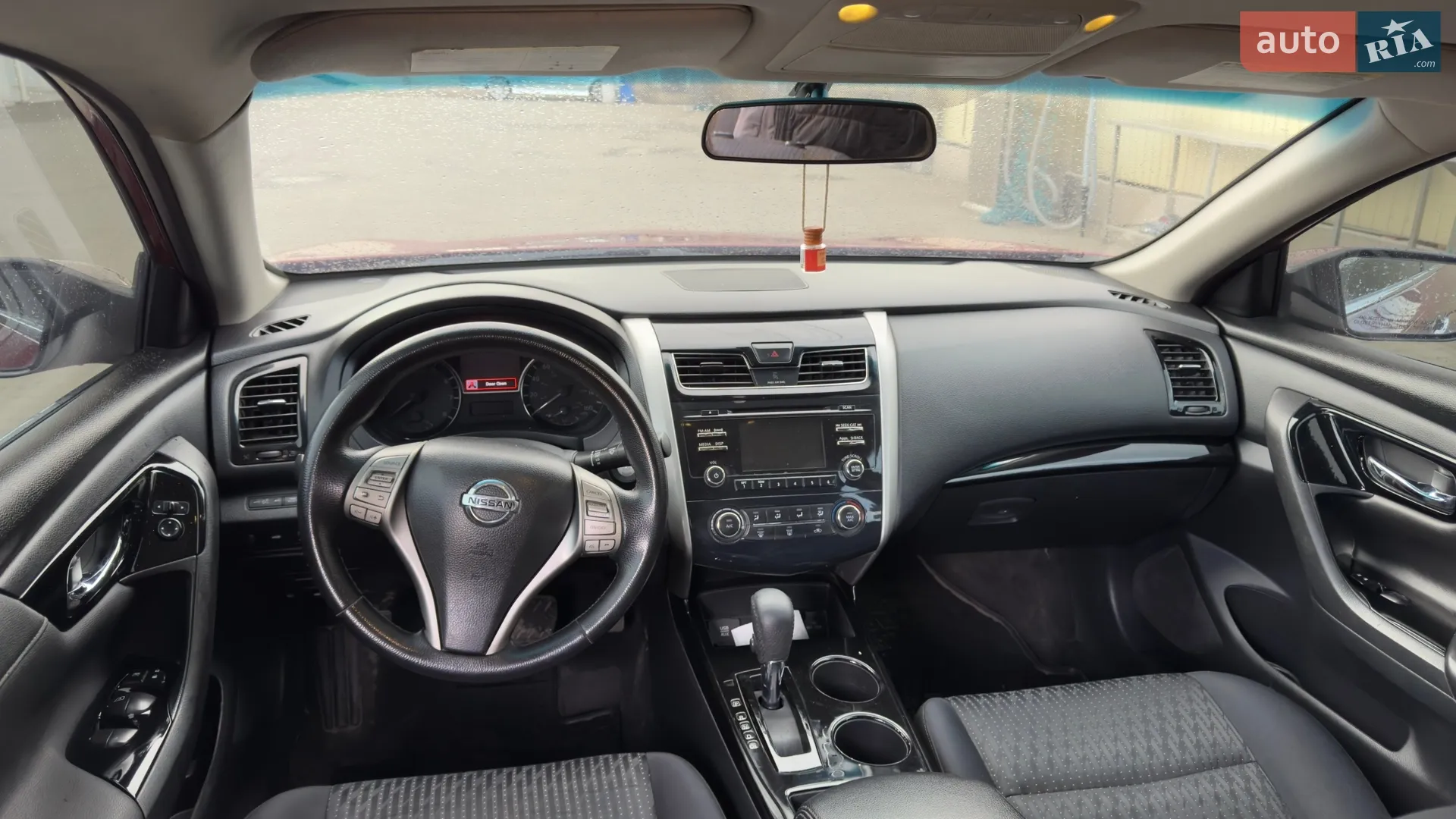2015 Nissan Altima - мініатюра 12