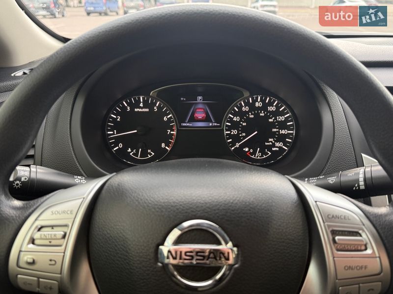 Седан Nissan Altima 2017 в Кременчуге