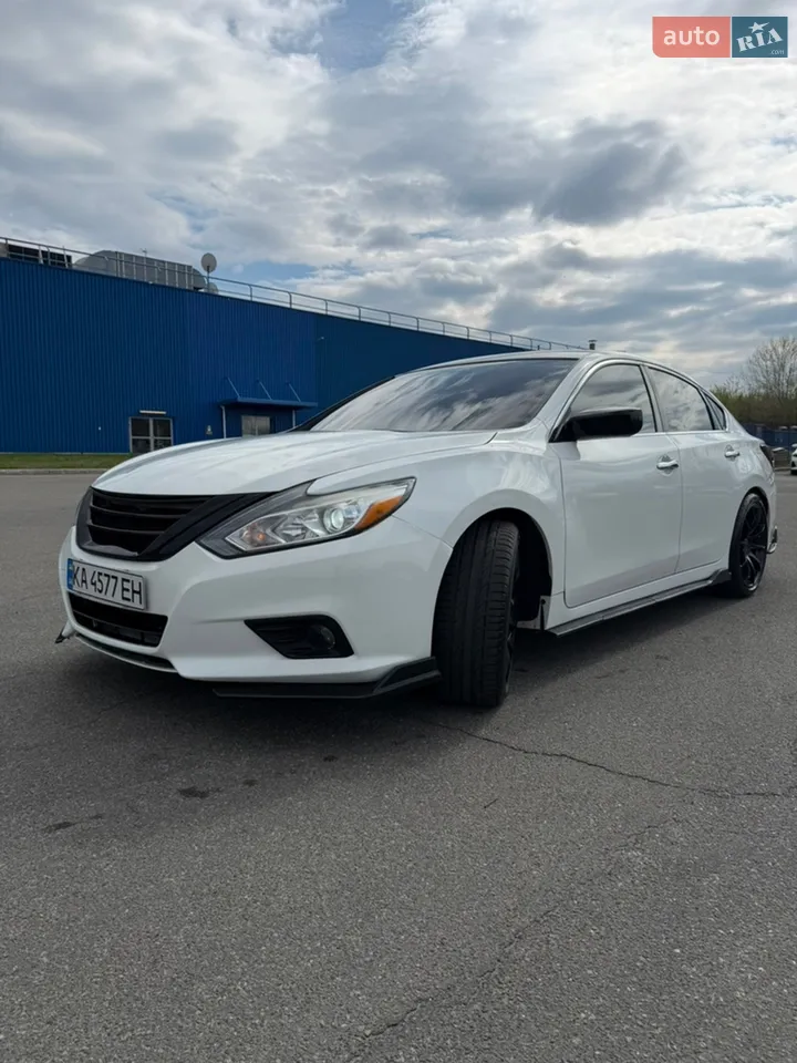 2017 Nissan Altima - мініатюра 15