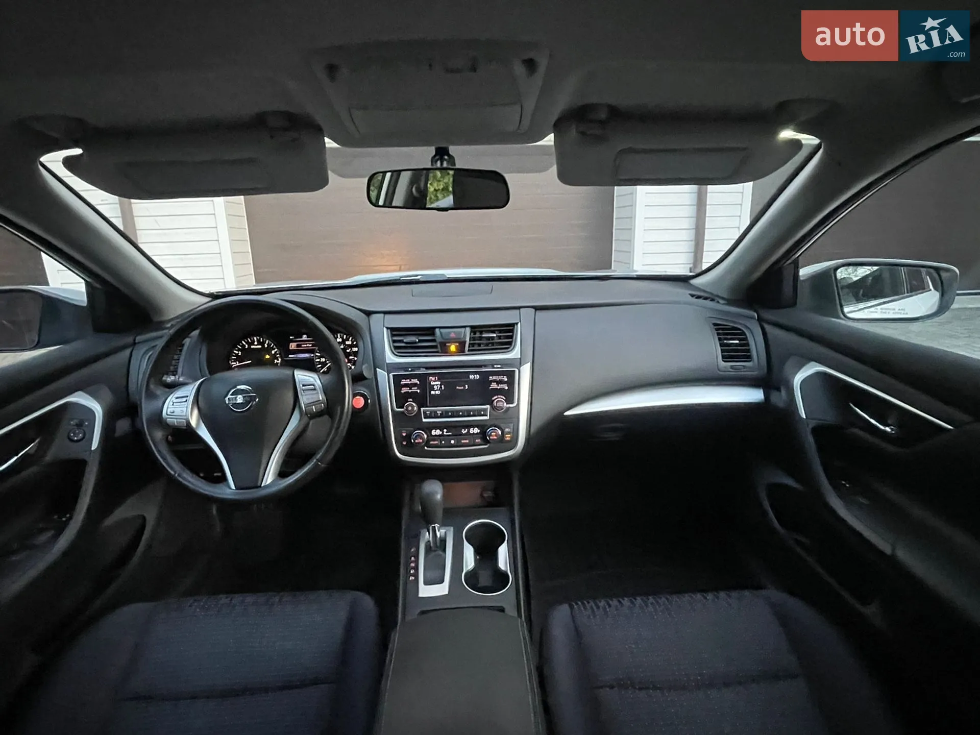 2017 Nissan Altima - мініатюра 57