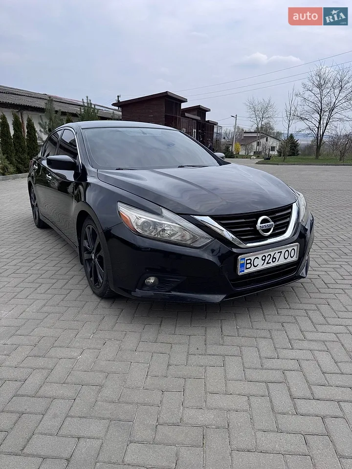 2018 Nissan Altima - мініатюра 14