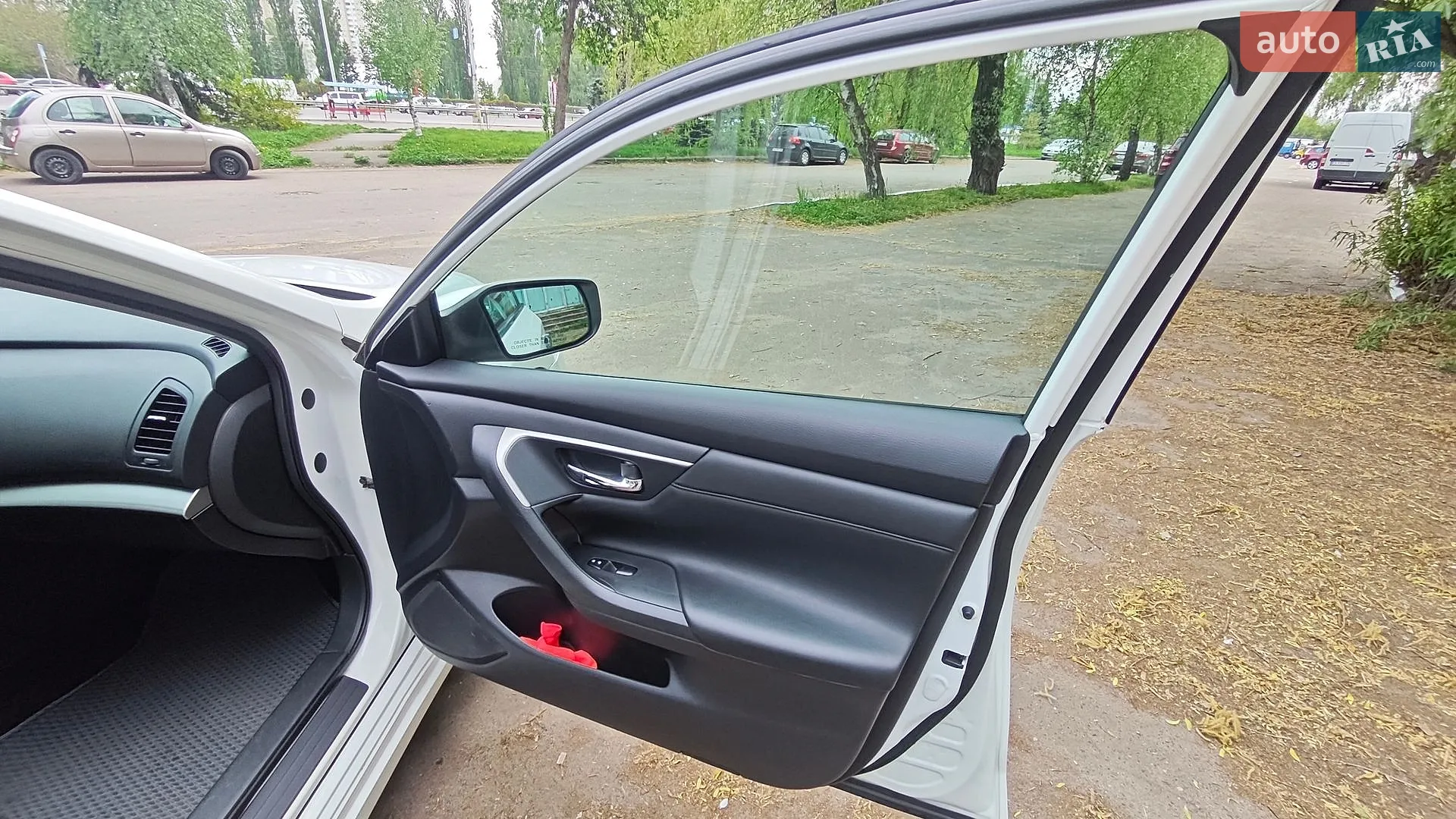 2015 Nissan Altima - мініатюра 18