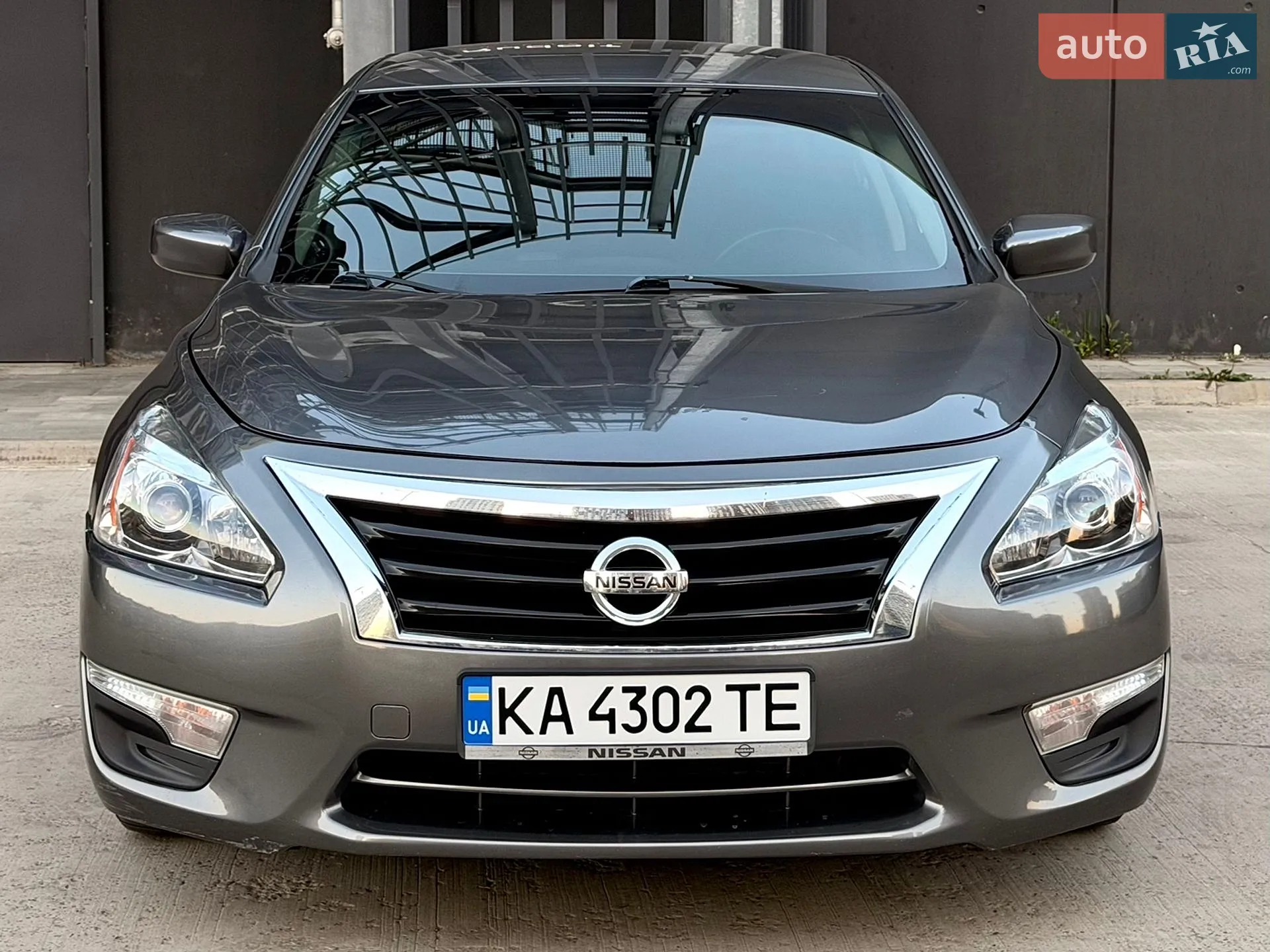 2015 Nissan Altima - мініатюра 16