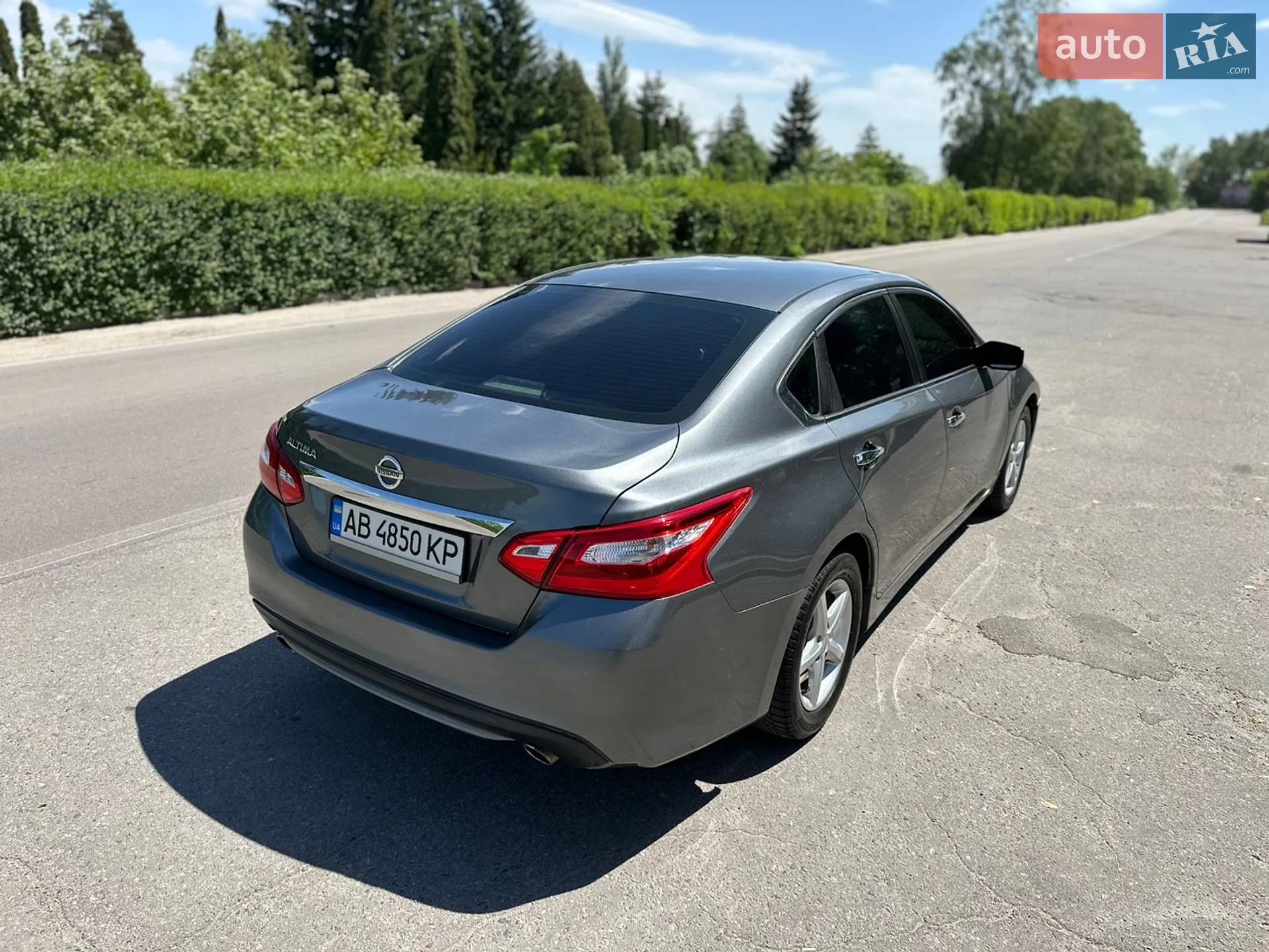 2017 Nissan Altima - мініатюра 13