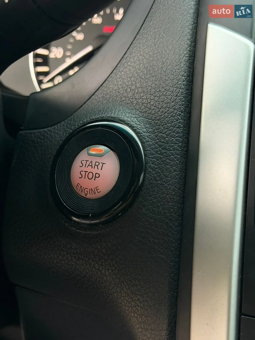 2015 Nissan Altima - мініатюра 21
