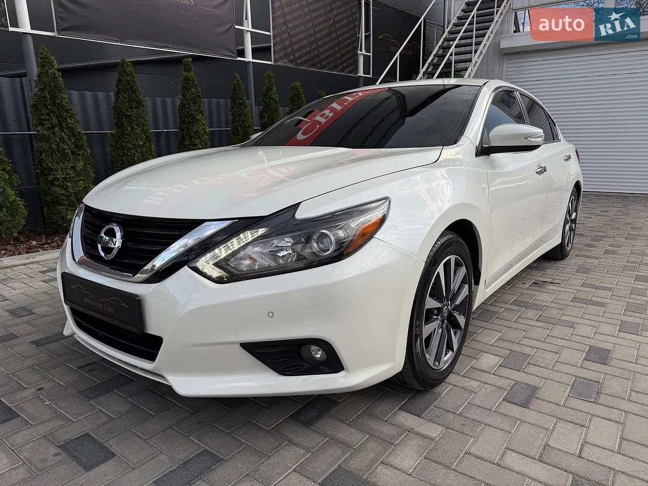 2017 Nissan Altima - мініатюра 20
