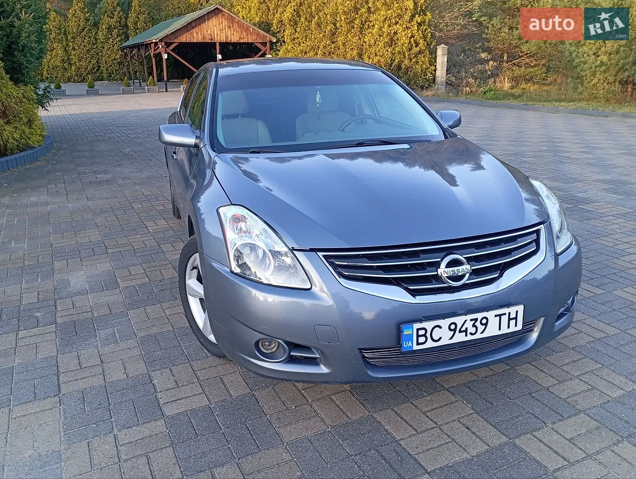 2010 Nissan Altima - мініатюра 11
