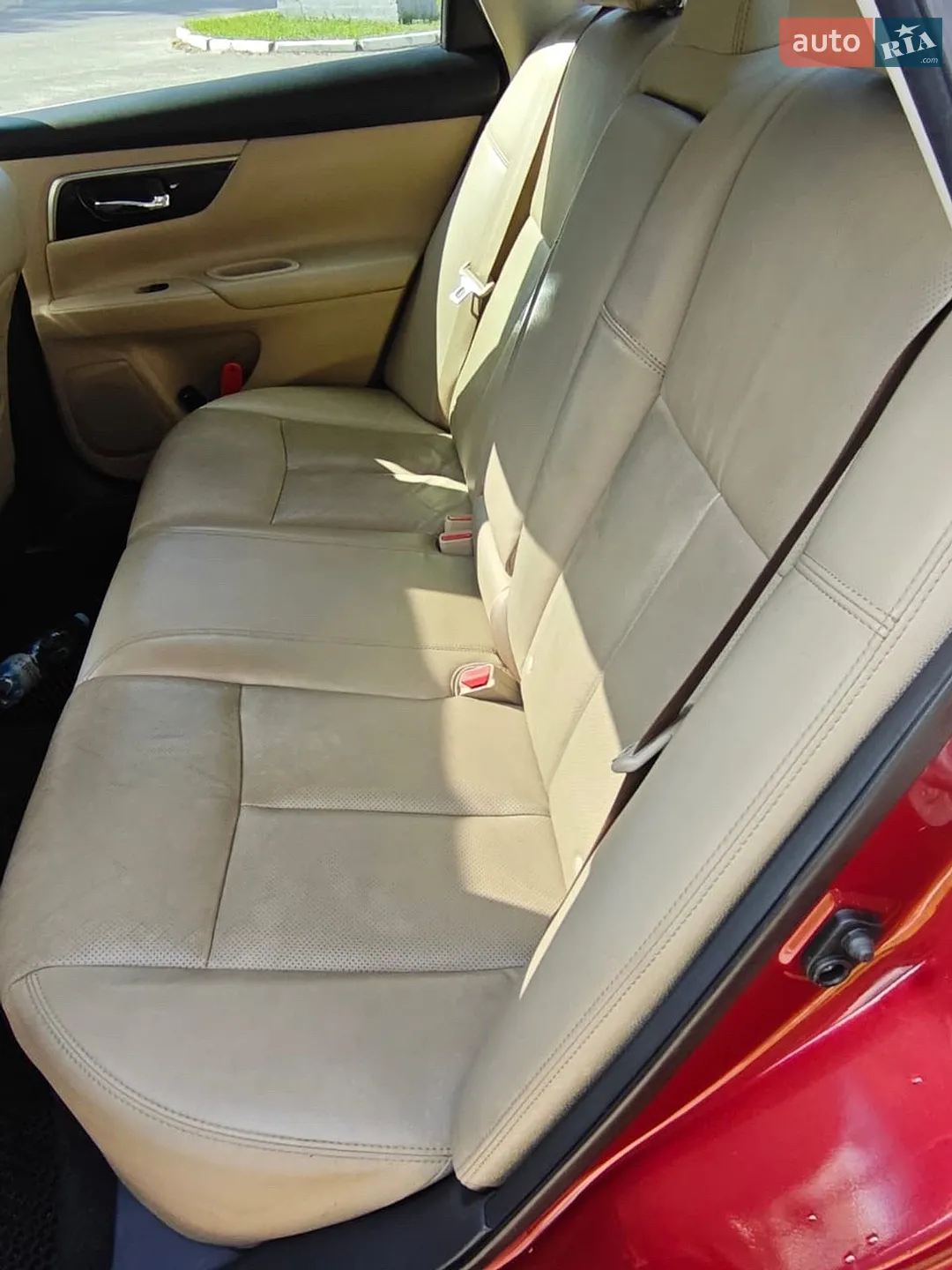 2015 Nissan Altima - мініатюра 8