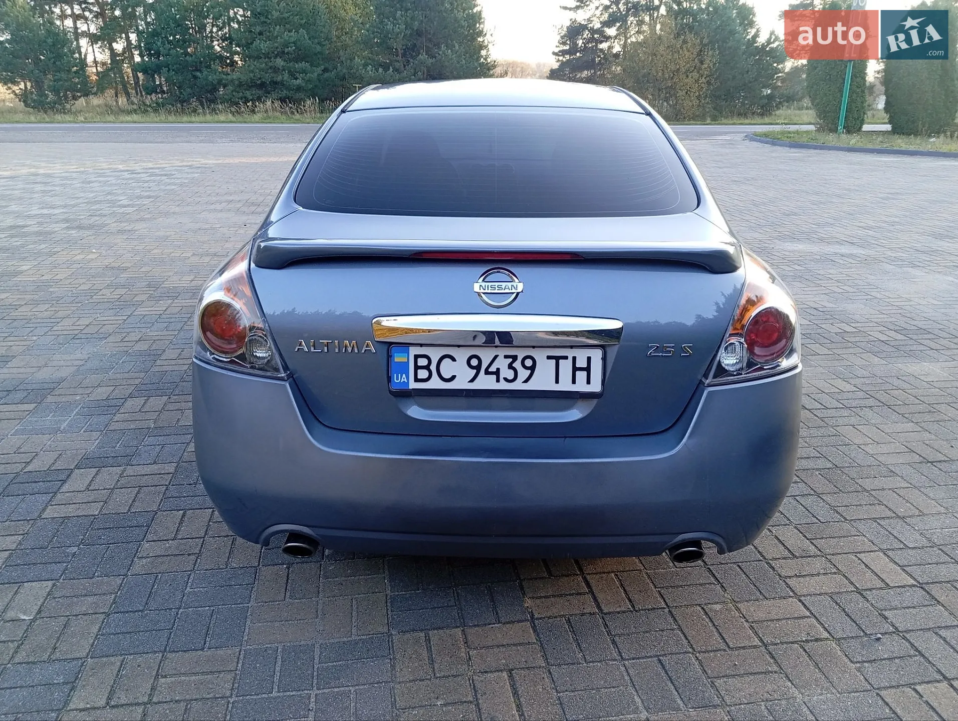 2010 Nissan Altima - мініатюра 3