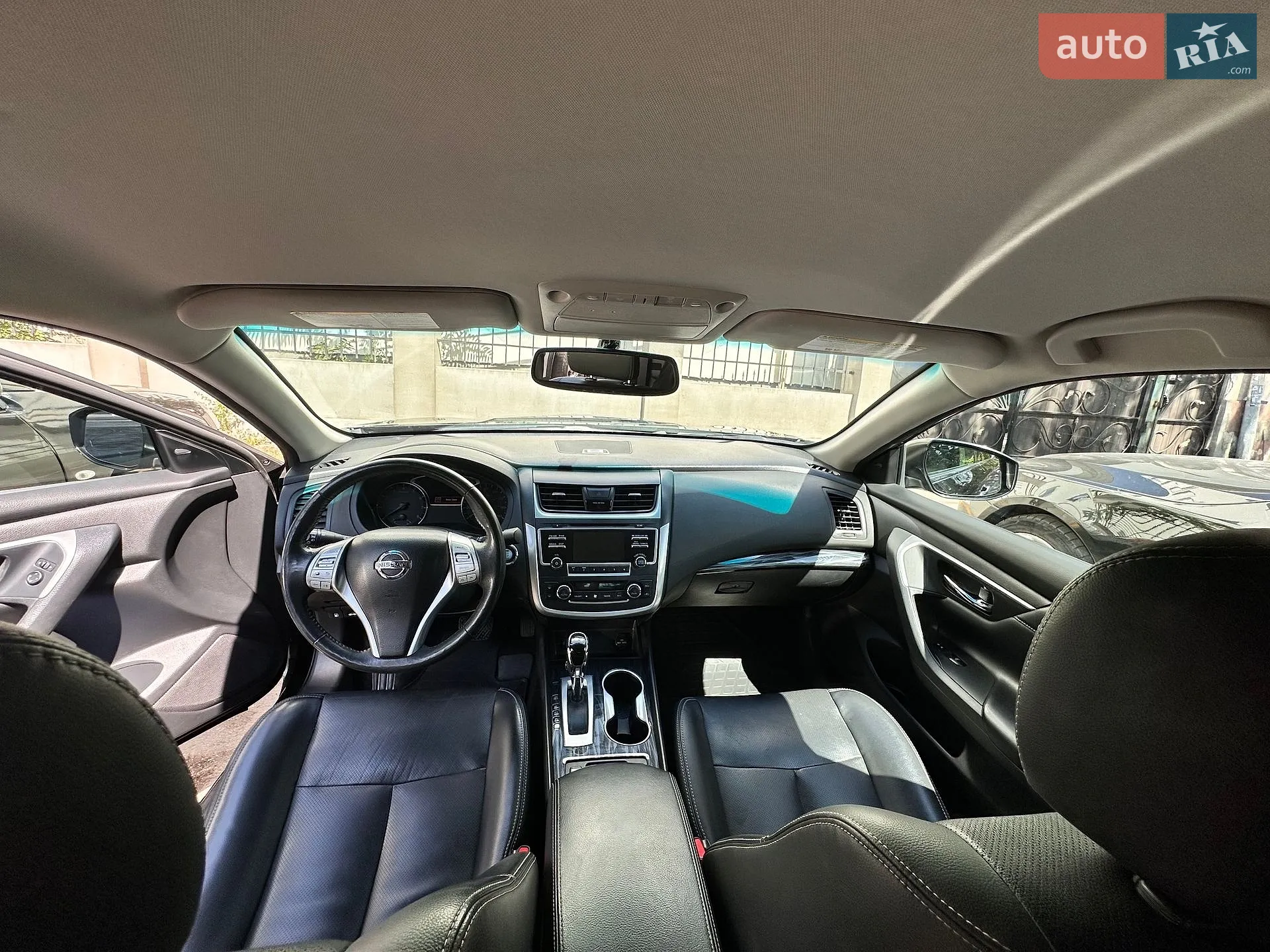 2016 Nissan Altima - мініатюра 2