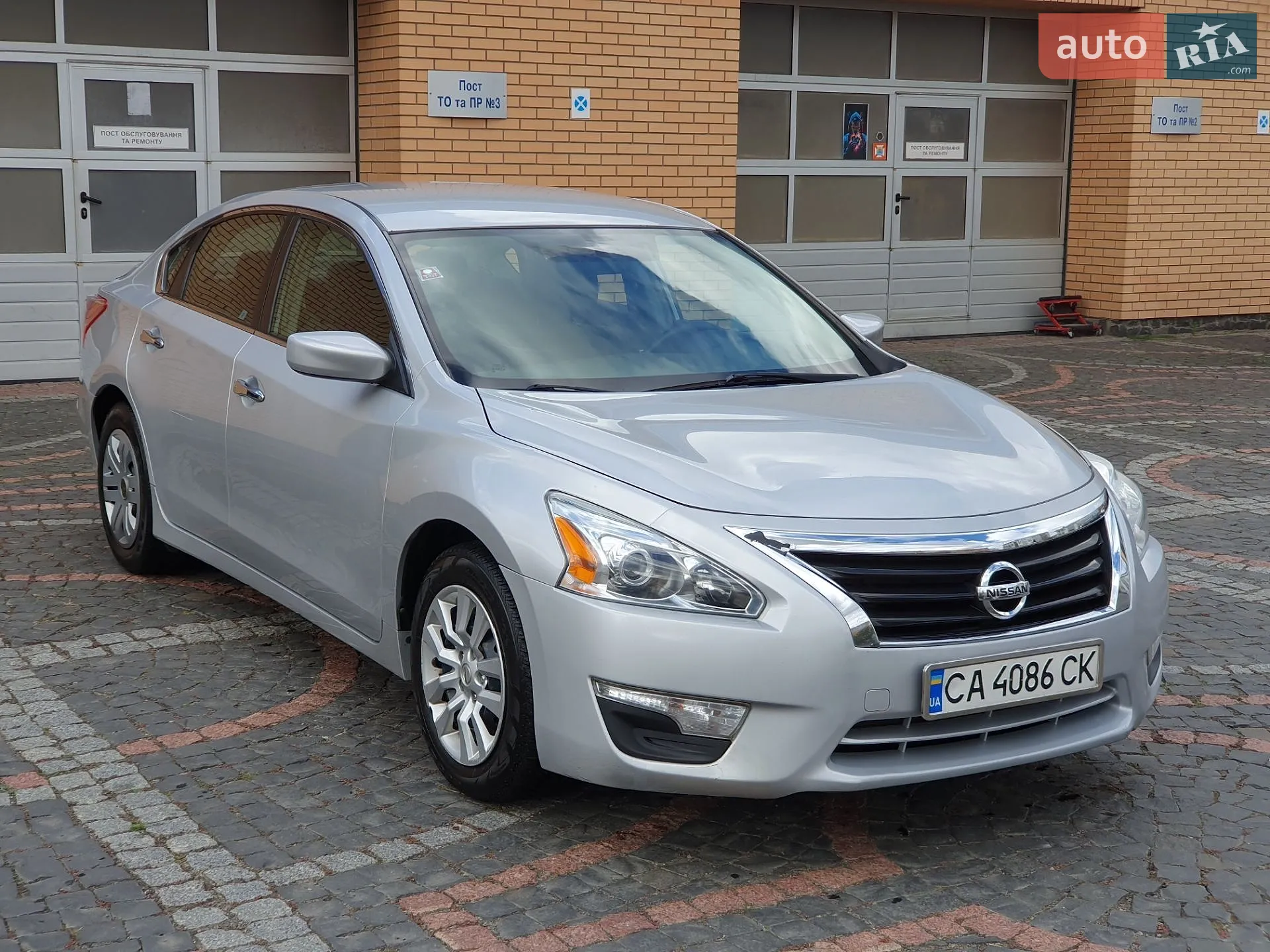 2013 Nissan Altima - мініатюра 4