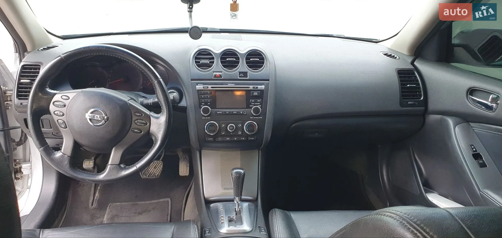 2011 Nissan Altima - мініатюра 12