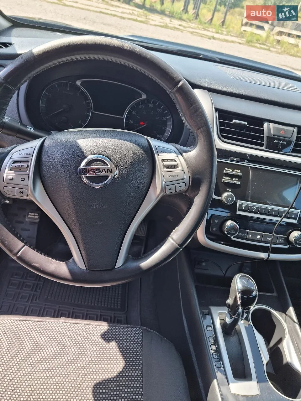 2017 Nissan Altima - мініатюра 11
