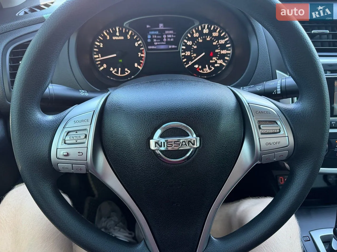 2017 Nissan Altima - мініатюра 14