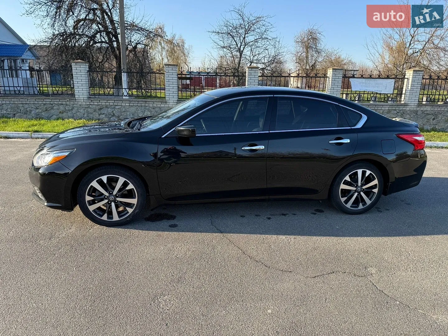 2015 Nissan Altima - мініатюра 11