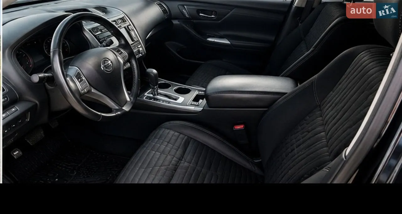 2015 Nissan Altima - мініатюра 6