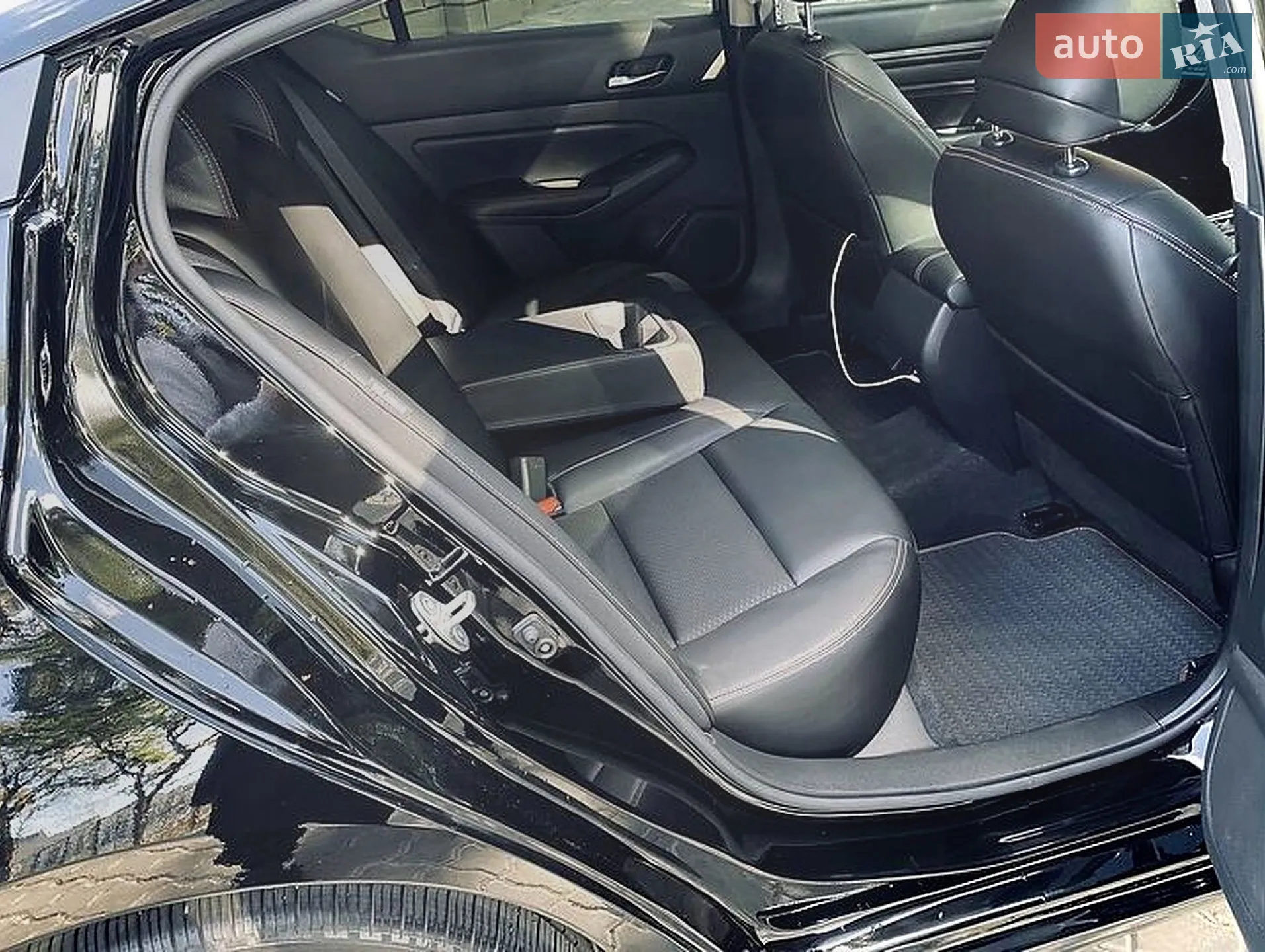 2019 Nissan Altima - мініатюра 9