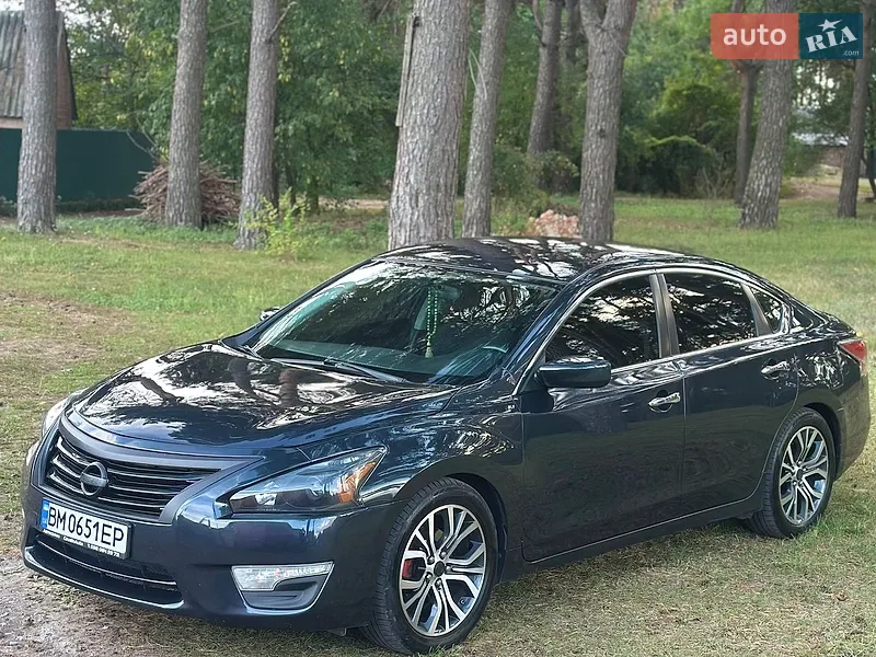 Nissan Altima