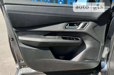 Позашляховик / Кросовер Nissan Ariya 2022 в 