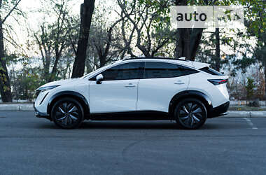 Внедорожник / Кроссовер Nissan Ariya 2023 в 