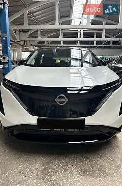 Внедорожник / Кроссовер Nissan Ariya 2022 в 