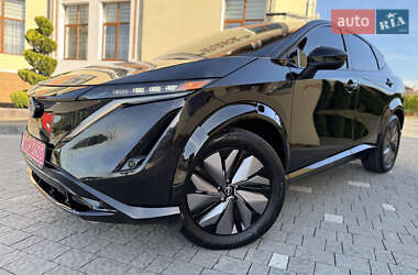 Внедорожник / Кроссовер Nissan Ariya 2023 в 