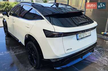 Позашляховик / Кросовер Nissan Ariya 2022 в 