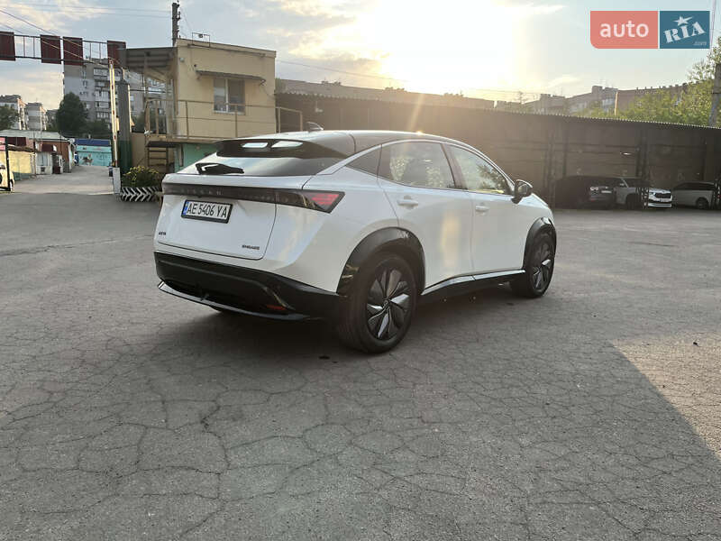 Позашляховик / Кросовер Nissan Ariya 2022 в Дніпрі
