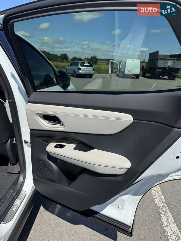 Внедорожник / Кроссовер Nissan Ariya 2023 в Полтаве