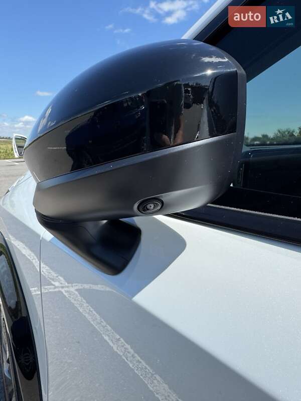 Внедорожник / Кроссовер Nissan Ariya 2023 в Полтаве